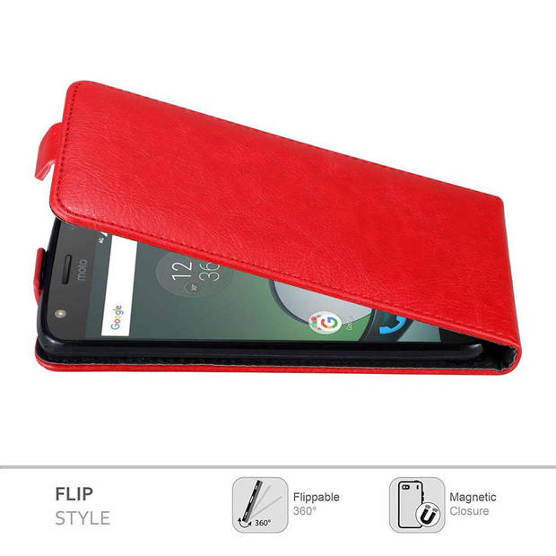 Cadorabo Hoesje geschikt voor Motorola MOTO Z PLAY in APPEL ROOD - Beschermhoes Flip Case Cover magnetische sluiting