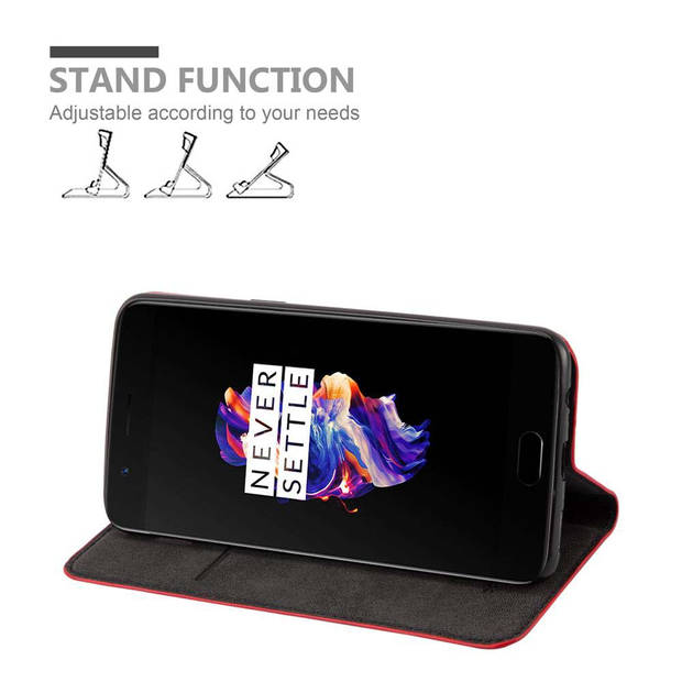 Cadorabo Hoesje geschikt voor OnePlus 5 in APPEL ROOD - Beschermhoes Case magnetische sluiting Cover