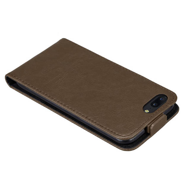 Cadorabo Hoesje geschikt voor OnePlus 5 in KOFFIE BRUIN - Beschermhoes Flip Case Cover magnetische sluiting