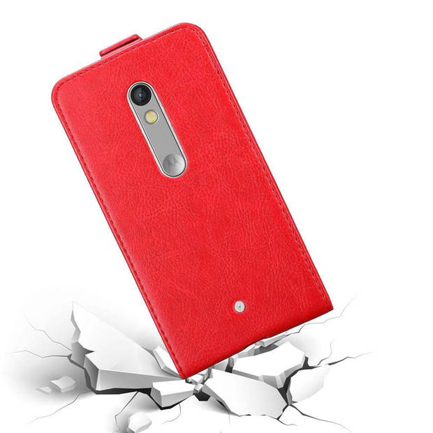 Cadorabo Hoesje geschikt voor Motorola MOTO X PLAY in APPEL ROOD - Beschermhoes Flip Case Cover magnetische sluiting