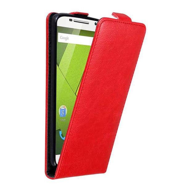 Cadorabo Hoesje geschikt voor Motorola MOTO X PLAY in APPEL ROOD - Beschermhoes Flip Case Cover magnetische sluiting