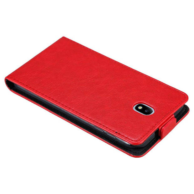 Cadorabo Hoesje geschikt voor Samsung Galaxy J7 2017 in APPEL ROOD - Beschermhoes Flip Case Cover magnetische sluiting