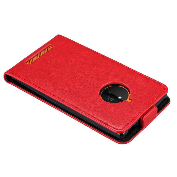 Cadorabo Hoesje geschikt voor Nokia Lumia 830 in APPEL ROOD - Beschermhoes Flip Case Cover magnetische sluiting