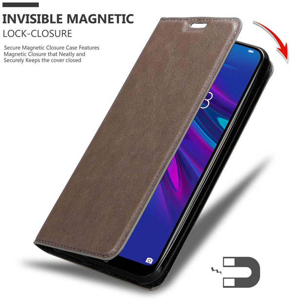 Cadorabo Hoesje geschikt voor Huawei Y6 2019 in KOFFIE BRUIN - Beschermhoes Case magnetische sluiting Cover