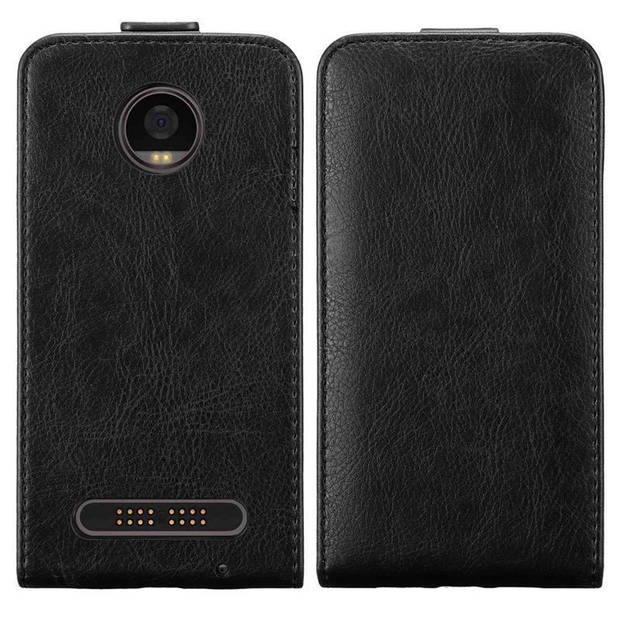 Cadorabo Hoesje geschikt voor Motorola MOTO Z2 PLAY / Z2 FORCE in ZWARTE NACHT - Beschermhoes Flip Case Cover