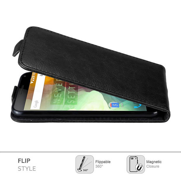 Cadorabo Hoesje geschikt voor OnePlus 2 in ZWARTE NACHT - Beschermhoes Flip Case Cover magnetische sluiting
