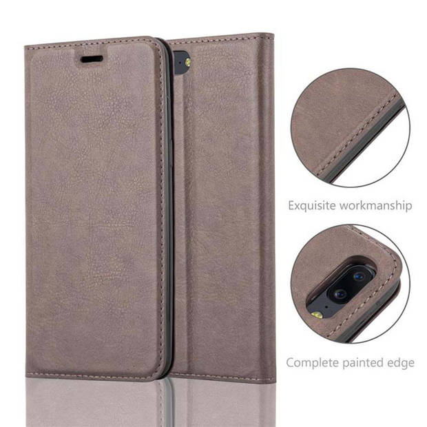 Cadorabo Hoesje geschikt voor OnePlus 5 in KOFFIE BRUIN - Beschermhoes Case magnetische sluiting Cover