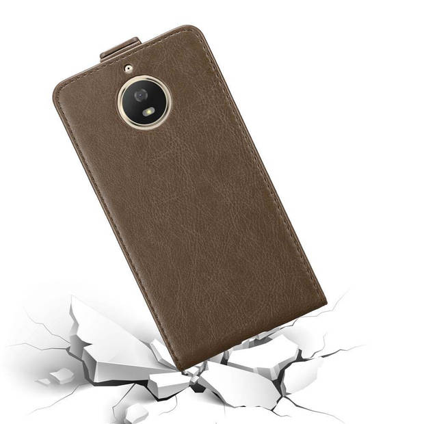Cadorabo Hoesje geschikt voor Motorola MOTO G5S in KOFFIE BRUIN - Beschermhoes Flip Case Cover magnetische sluiting