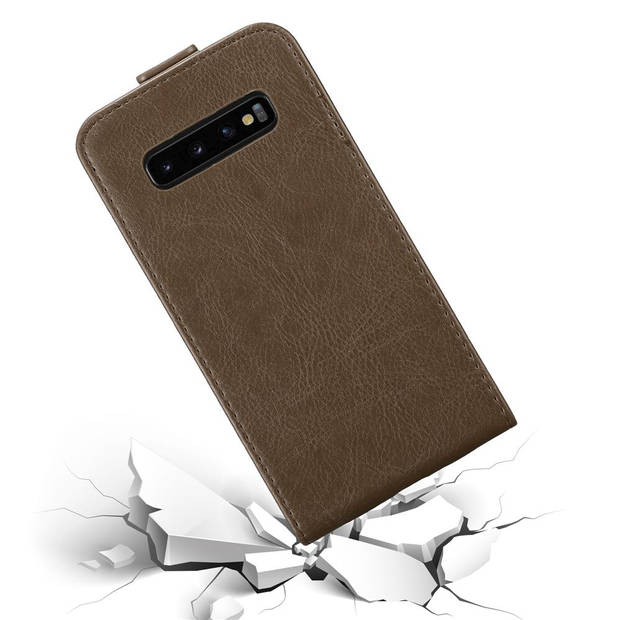 Cadorabo Hoesje geschikt voor Samsung Galaxy S10 PLUS in KOFFIE BRUIN - Beschermhoes Flip Case Cover magnetische