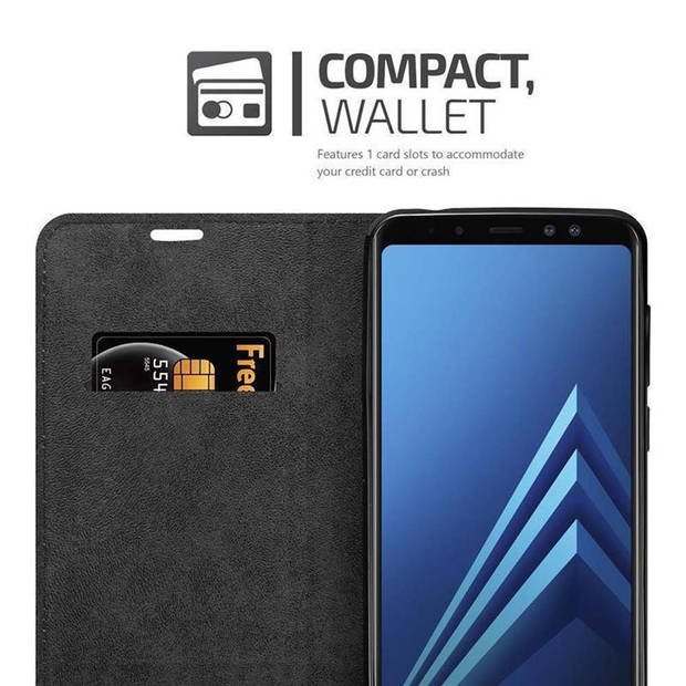 Cadorabo Hoesje geschikt voor Samsung Galaxy A8 2018 in ZWARTE NACHT - Beschermhoes Case magnetische sluiting Cover