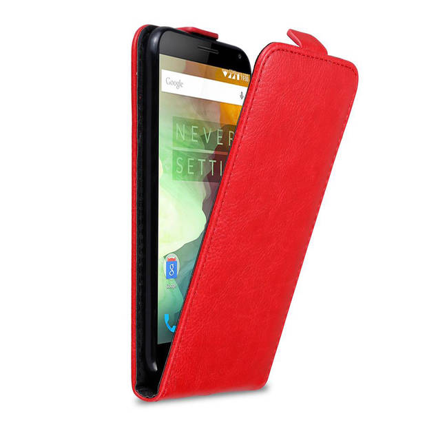 Cadorabo Hoesje geschikt voor OnePlus 2 in APPEL ROOD - Beschermhoes Flip Case Cover magnetische sluiting