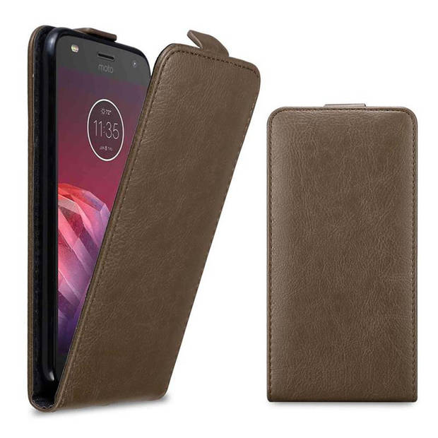 Cadorabo Hoesje geschikt voor Motorola MOTO Z2 PLAY / Z2 FORCE in KOFFIE BRUIN - Beschermhoes Flip Case Cover