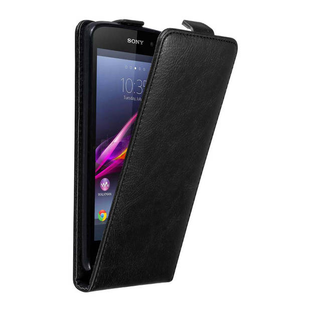 Cadorabo Hoesje geschikt voor Sony Xperia Z1 in ZWARTE NACHT - Beschermhoes Flip Case Cover magnetische sluiting