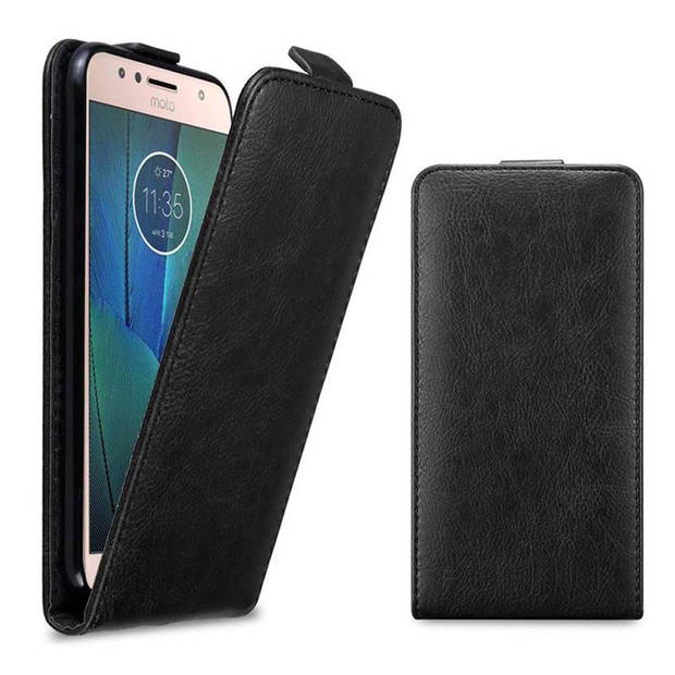 Cadorabo Hoesje geschikt voor Motorola MOTO G5S PLUS in ZWARTE NACHT - Beschermhoes Flip Case Cover magnetische sluiting