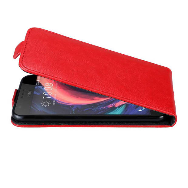 Cadorabo Hoesje geschikt voor HTC Desire 10 LIFESTYLE / Desire 825 in APPEL ROOD - Beschermhoes Flip Case Cover