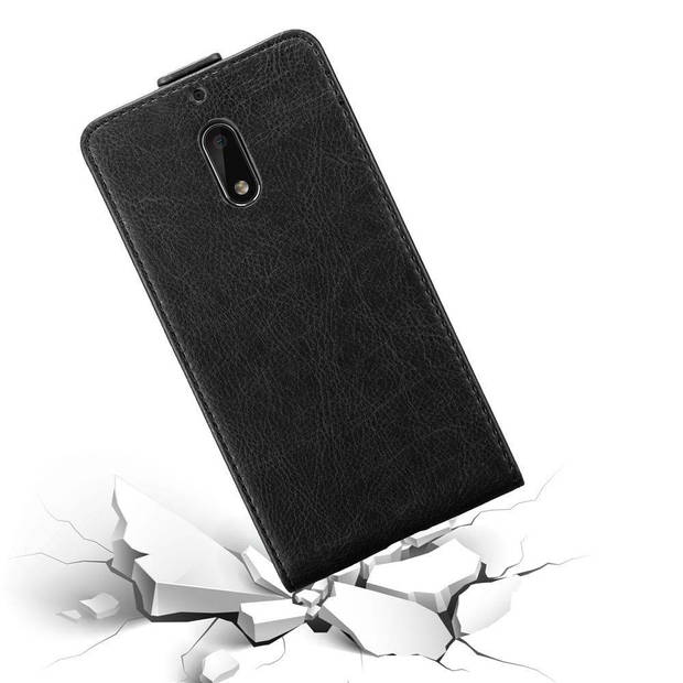 Cadorabo Hoesje geschikt voor Nokia 6 2017 in ZWARTE NACHT - Beschermhoes Flip Case Cover magnetische sluiting