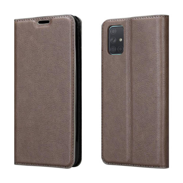 Cadorabo Hoesje geschikt voor Samsung Galaxy A71 5G in KOFFIE BRUIN - Beschermhoes Case magnetische sluiting Cover