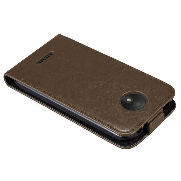 Cadorabo Hoesje geschikt voor Motorola MOTO C PLUS in KOFFIE BRUIN - Beschermhoes Flip Case Cover magnetische sluiting