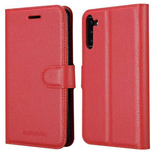 Cadorabo Hoesje geschikt voor Samsung Galaxy NOTE 10 in KARMIJN ROOD - Beschermhoes Cover magnetische sluiting Case