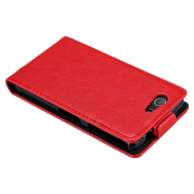 Cadorabo Hoesje geschikt voor Sony Xperia Z3 COMPACT in APPEL ROOD - Beschermhoes Flip Case Cover magnetische sluiting