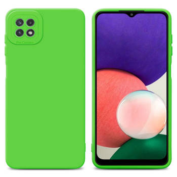 Cadorabo Hoesje geschikt voor Samsung Galaxy A22 5G in FLUID GROEN - Beschermhoes TPU silicone Cover Case