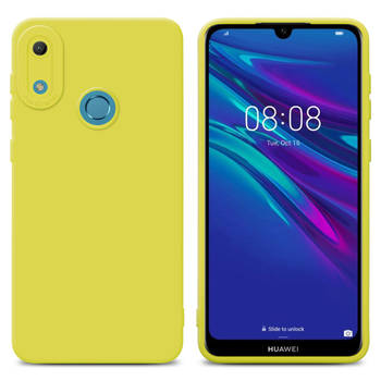 Cadorabo Hoesje geschikt voor Huawei Y6 2019 in FLUID GEEL - Beschermhoes TPU silicone Cover Case