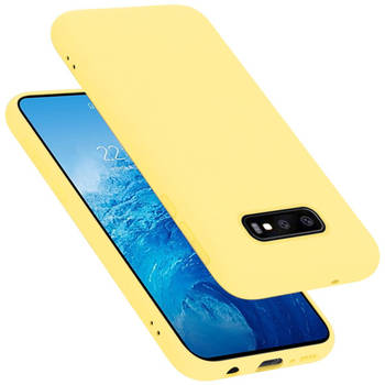 Cadorabo Hoesje geschikt voor Samsung Galaxy S10e Case in LIQUID GEEL - Beschermhoes TPU silicone Cover