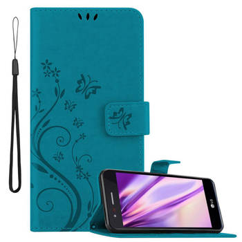 Cadorabo Hoesje geschikt voor LG K8 2017 in BLOEMEN BLAUW - Beschermhoes Case Cover Bloemen magnetische sluiting