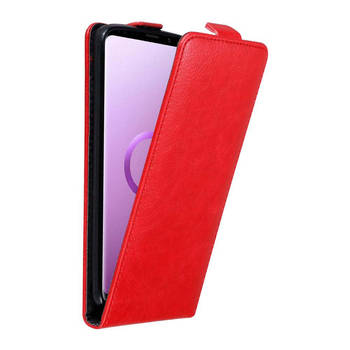 Cadorabo Hoesje geschikt voor Samsung Galaxy S9 PLUS in APPEL ROOD - Beschermhoes Flip Case Cover magnetische sluiting