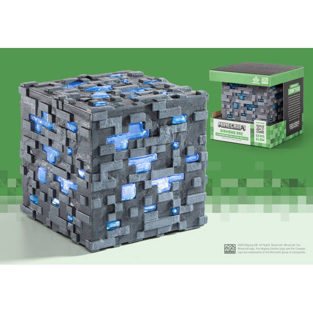 Minecraft - Illuminating Diamond Ore Cube