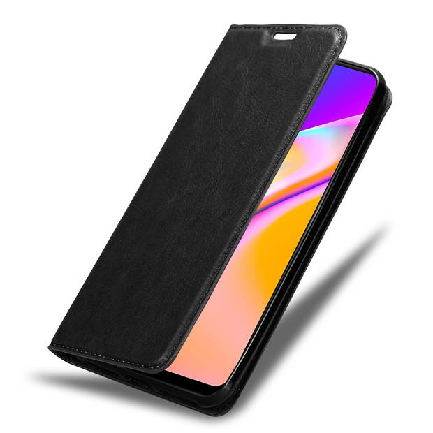 Cadorabo Hoesje geschikt voor Oppo A94 5G in ZWARTE NACHT - Beschermhoes Case magnetische sluiting Cover