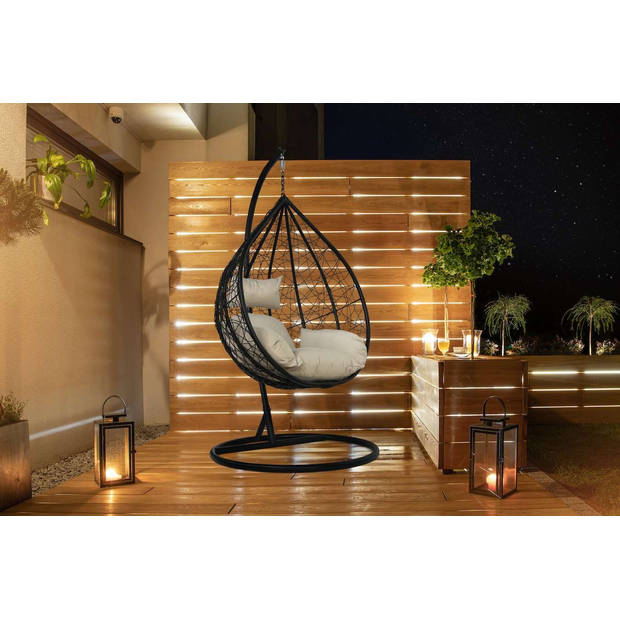 Feel Furniture - Wicker hangstoel - Peer