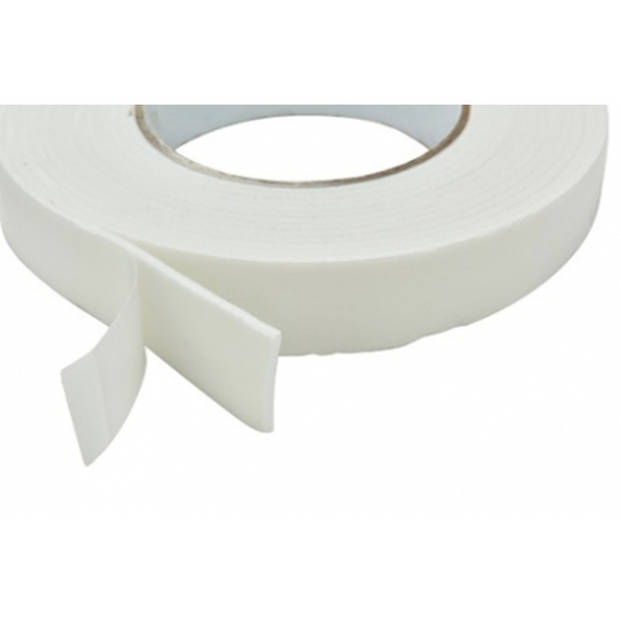 Dubbelzijdig tape/plakband - wit - 1x rolletje van 400 cm - 18 mm breed - Tape (klussen)