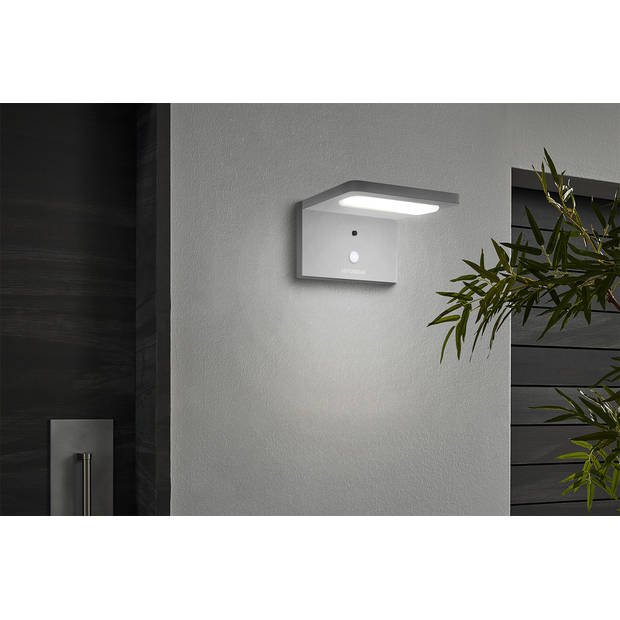 Hyundai Lighting - Moderne hoek wandlamp op zonne-energie - Zilver