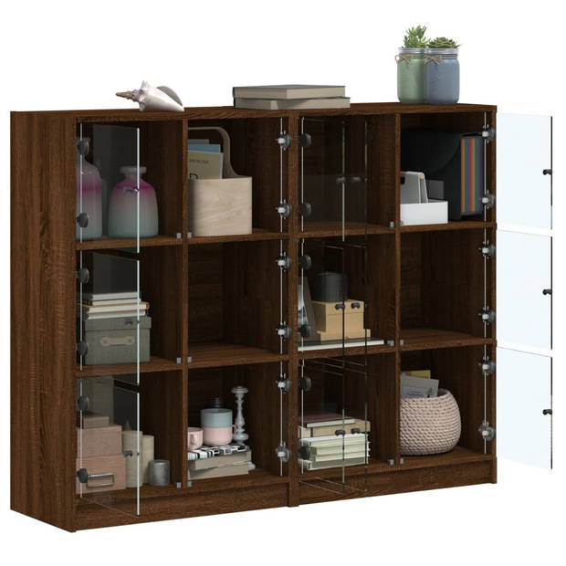 vidaXL Boekenkast met deuren 136x37x109 cm hout bruin eikenkleur