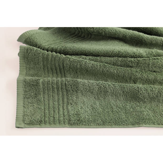 Handdoek Supreme - 70x140 - 4 stuks - OEKO-TEX Made in Green - 600 g/m2 zacht katoen - oud groen