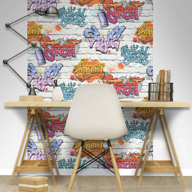 DUTCH WALLCOVERINGS Behang graffiti meerkleurig L179-05