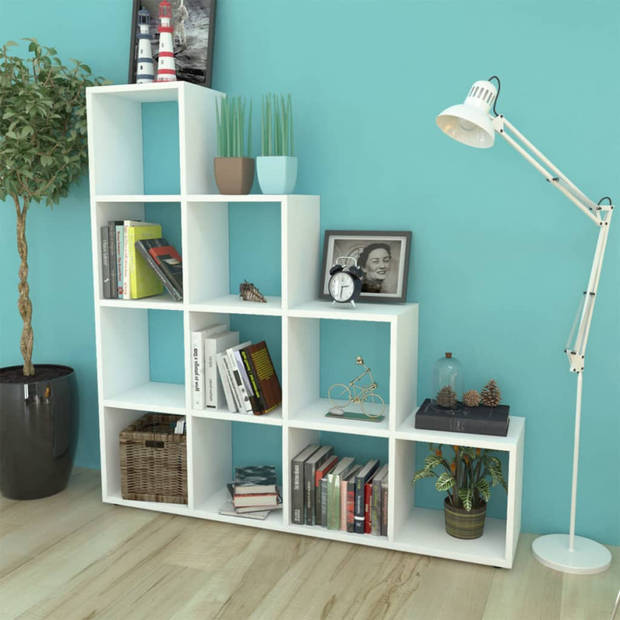 vidaXL Boekenkast/presentatiemeubel trapvormig 142 cm wit