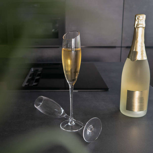 Intirilife 2x champagneglas met moderne rand - 150 ml inhoud - champagne prosecco glas vaatwasmachinebestendig