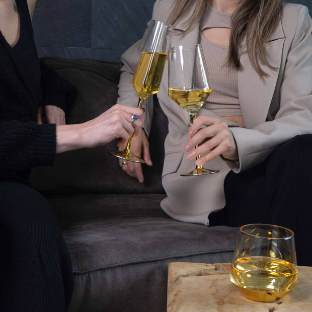 Intirilife wijnglas met goudkleurige steel - 380 ml inhoud - rode wijn wit wijnglas bokaal kristalglas schokbestendig