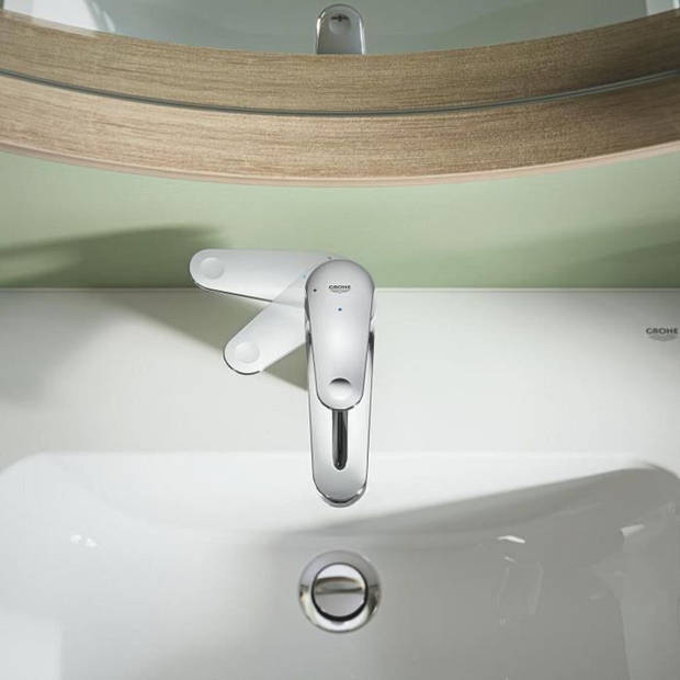 Eéngreeps wastafelmengkraan - GROHE Swift - 24329001 - Chroom - Maat M - Koudwateropening - Waterbesparend - Klik-klak a