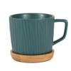 Intirilife koffiekop met noords geribbeld patroon in groen - 230 ml - theekop van keramiek met houten onderzetter