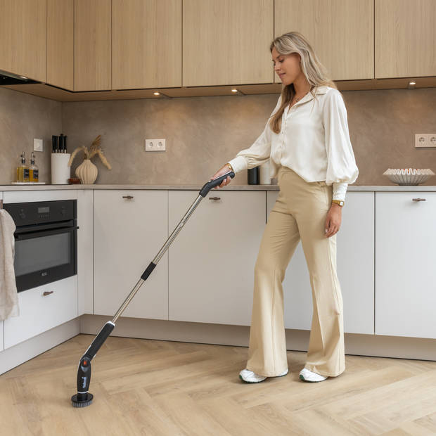 GoScrub® Cleaning Hero V1 - Zwart - Elektrische Schoonmaakborstel – Schrobber - Schrobborstel - 9 opzetstukken