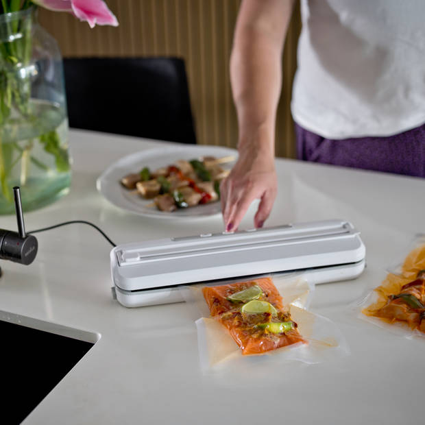 QLT Vacumeermachine - Vacuum Sealer met 5 Vacumeerzakken