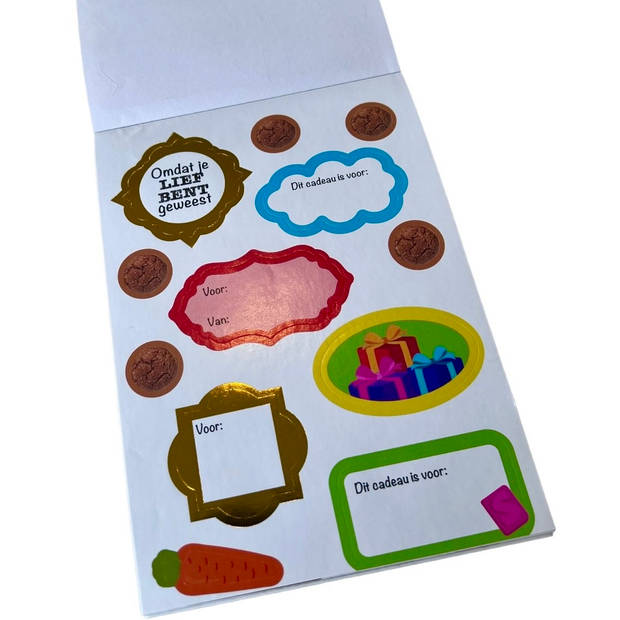 Sinterklaas boekje Met 230 Naam Etiketten & Cadeau stickers - 25 Pagina's Rood