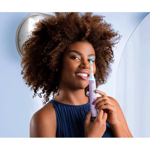 Oral-B iO Series 4 Volwassene Vibrerende tandenborstel Lavendel