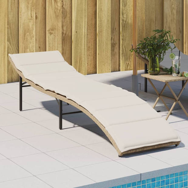 vidaXL Ligbed met kussen 55x199x50 cm poly rattan beige