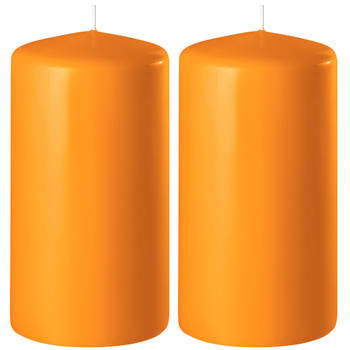 2x Kaarsen oranje 6 x 12 cm 45 branduren sfeerkaarsen - Stompkaarsen