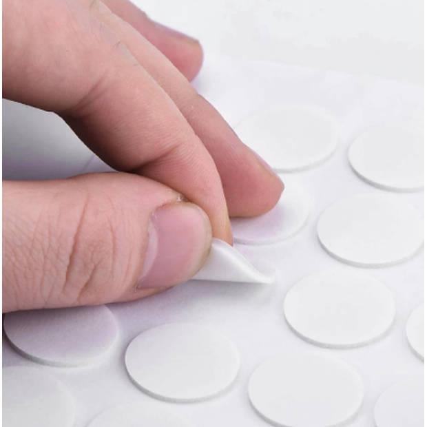 Dubbelzijdige Glue Dots Kaarsenlont Stickers - 18 mm - 100 Stickers