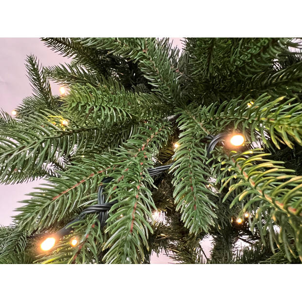 Luxe Kerstboom Excellent Trees® LED Falun Green 150 cm - met lampjes